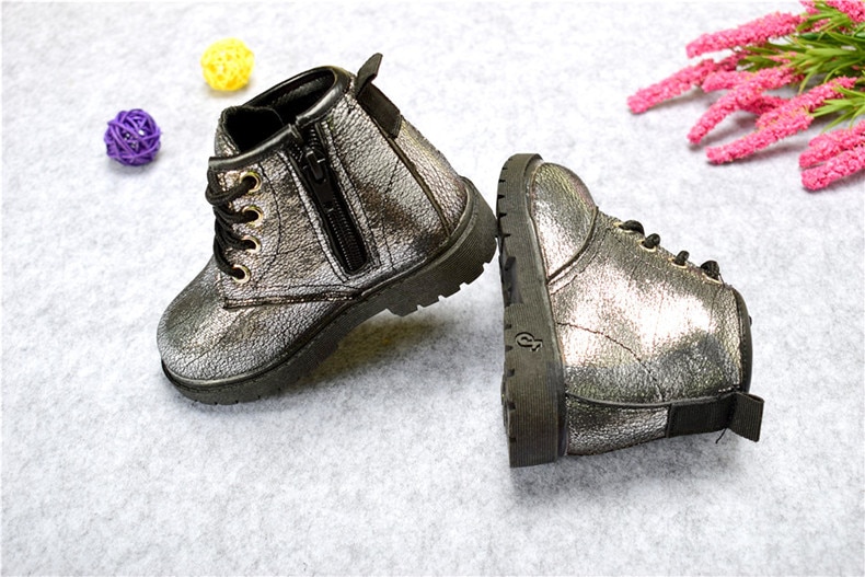 Flower Patterned Leather Boots for Girls